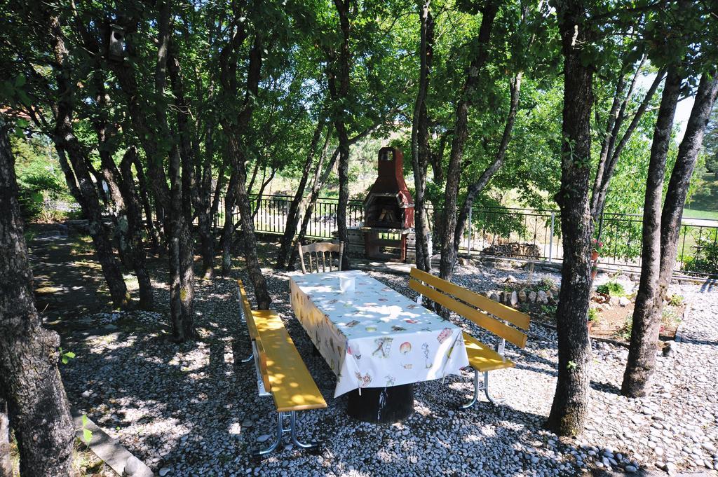 Guesthouse Rutar Rupa Bagian luar foto