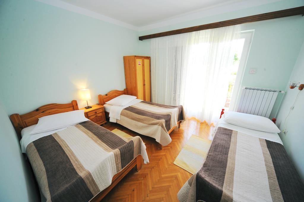 Guesthouse Rutar Rupa Bagian luar foto