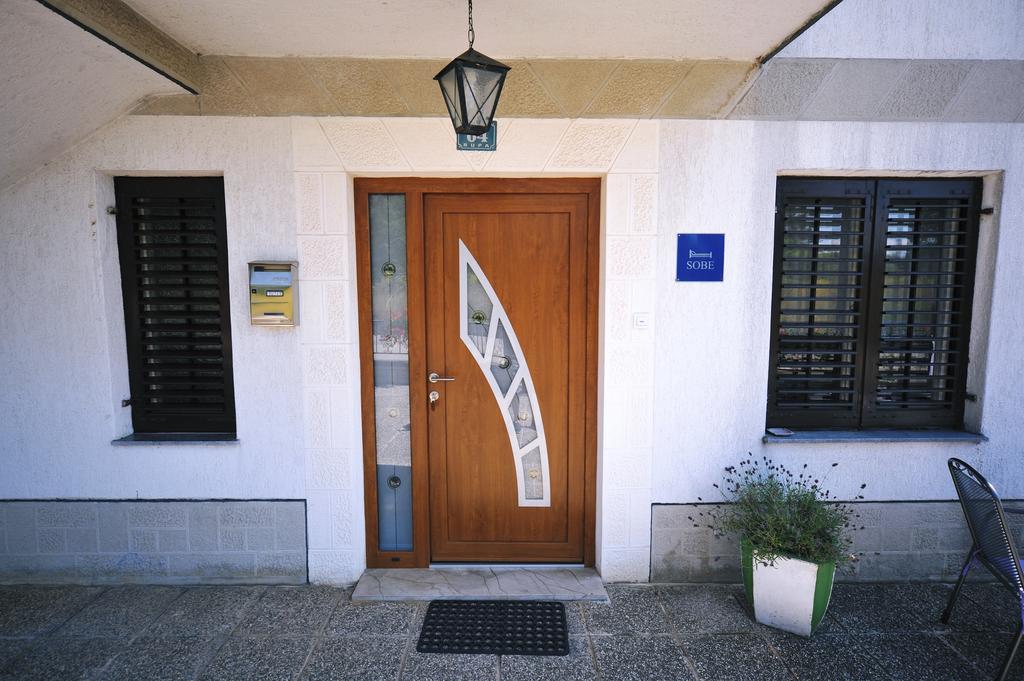 Guesthouse Rutar Rupa Bagian luar foto